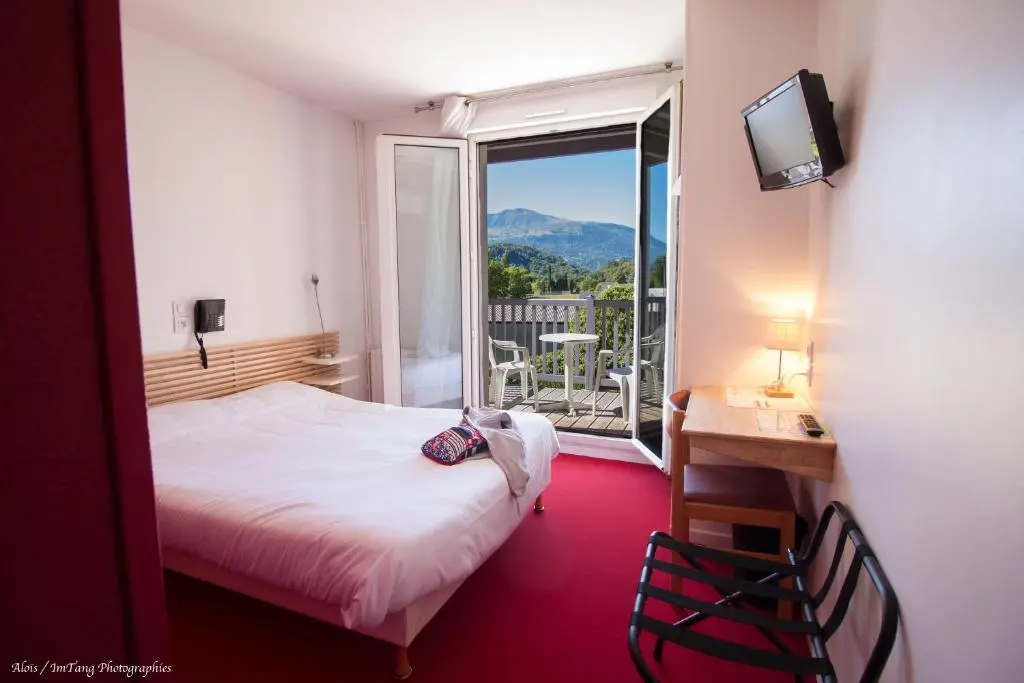 Hotel-Restaurant CHEZ PIERRE D’AGOS