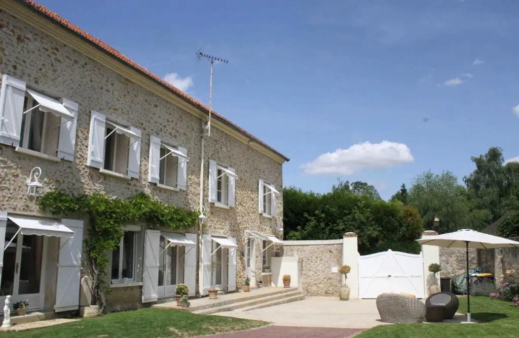 L’ Hermitage – Maison et chambres d’hotes