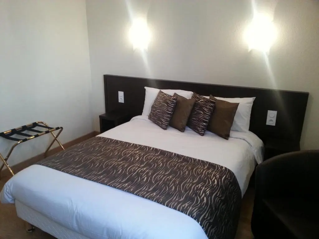 Hotel Le Chapeau Rouge