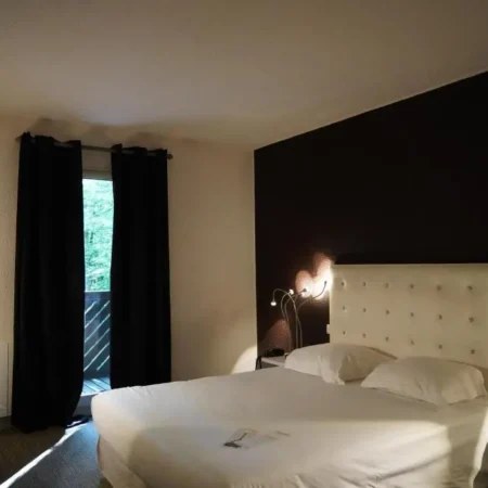 Enzo Hotels Diane – Logis Amneville
