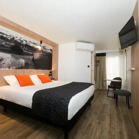 Logis Hotel Angers Sud Rest. Henriette