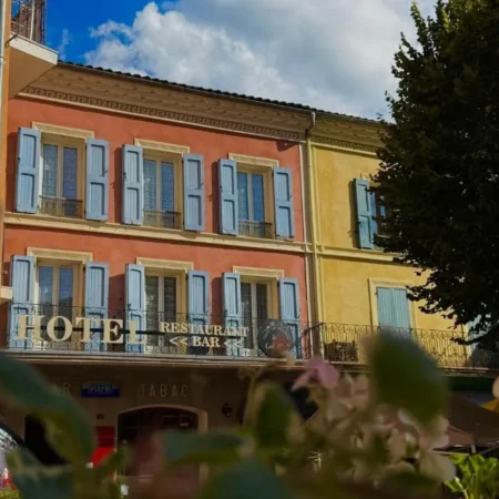 Hotel – Bar – Restaurant Les Callunes