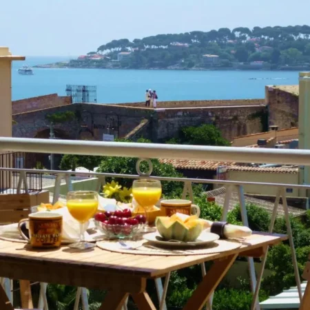 Apartments in Antibes – &lsquo;Cap View&rsquo;