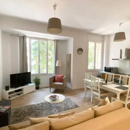 5 Soleau – Stay In Antibes