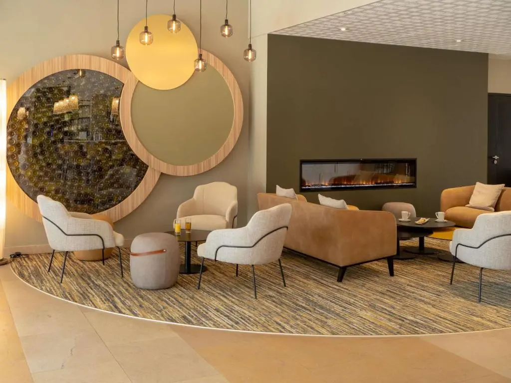 Hotel Mercure Auxerre Autoroute Du Soleil