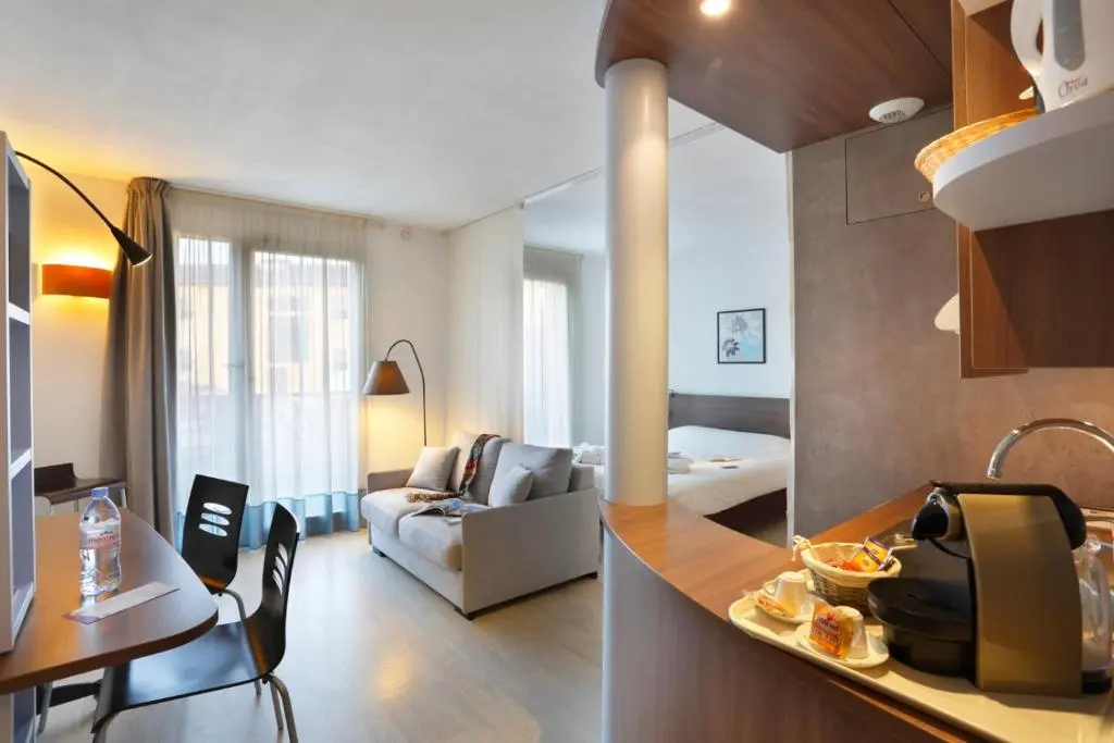 Hotel Suite Home Apt Luberon
