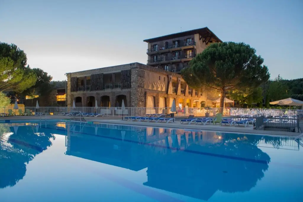 Hotel 3 etoiles Castel Luberon – Apt – Vacances Bleues