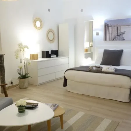 Arles Getaway – La Suite Arlesienne