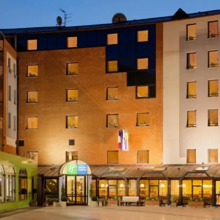 Holiday Inn Express Arras, an IHG Hotel