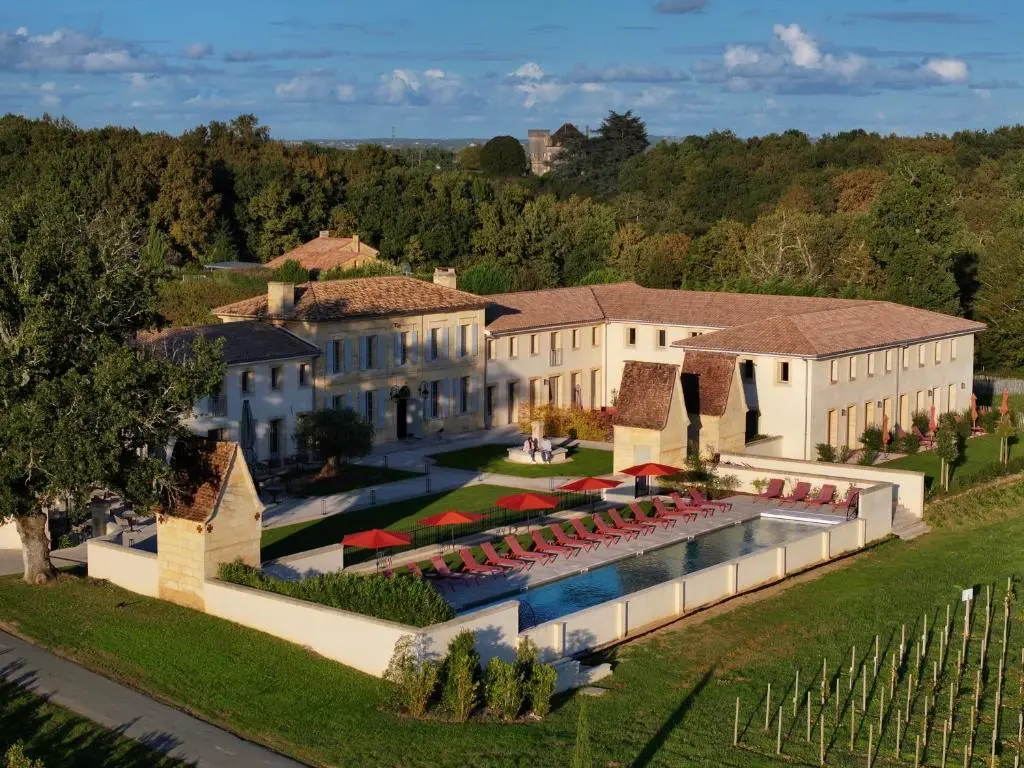 Chateau Fage La Maison des Vignes