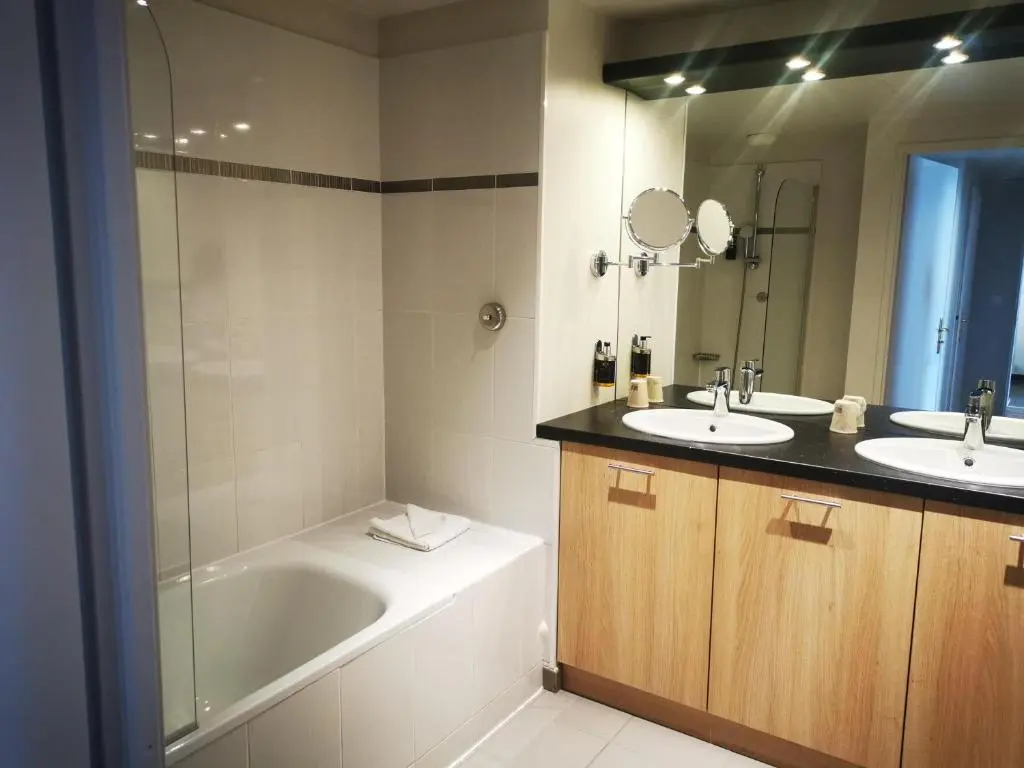 Appart Hotel – Residhome Paris Asnieres