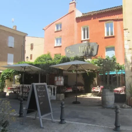 Hotel Restaurant Le Saint-Marc