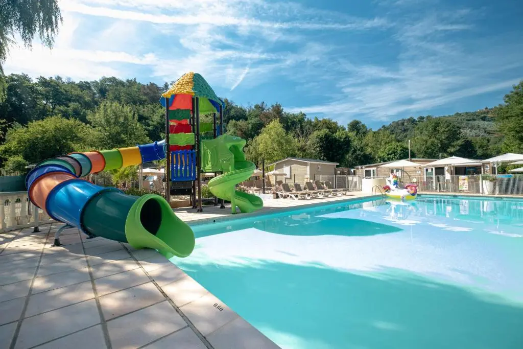 Camping Le Parc Des Monges