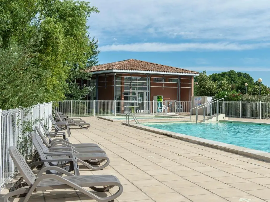 Residence Sun Hols Les Rives du Lac – Vacanceole