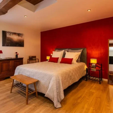 Chambres d&rsquo;Hotes La Longere Forezienne – Sainte-Agathe-la-Bouteresse