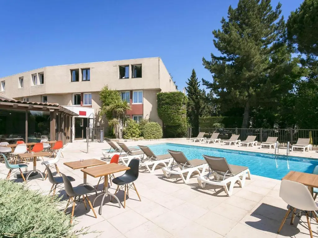 ibis Avignon Sud