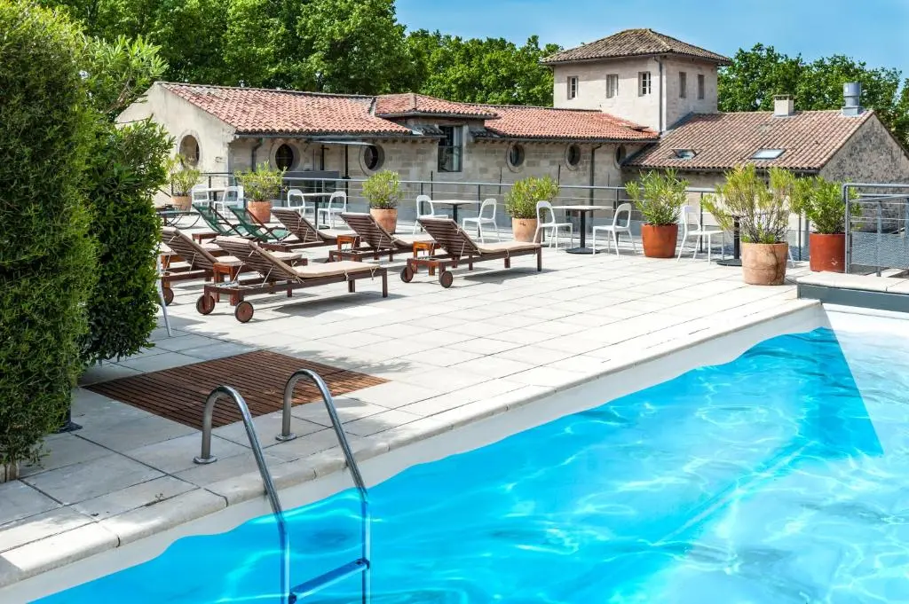 Hotel Cloitre Saint Louis