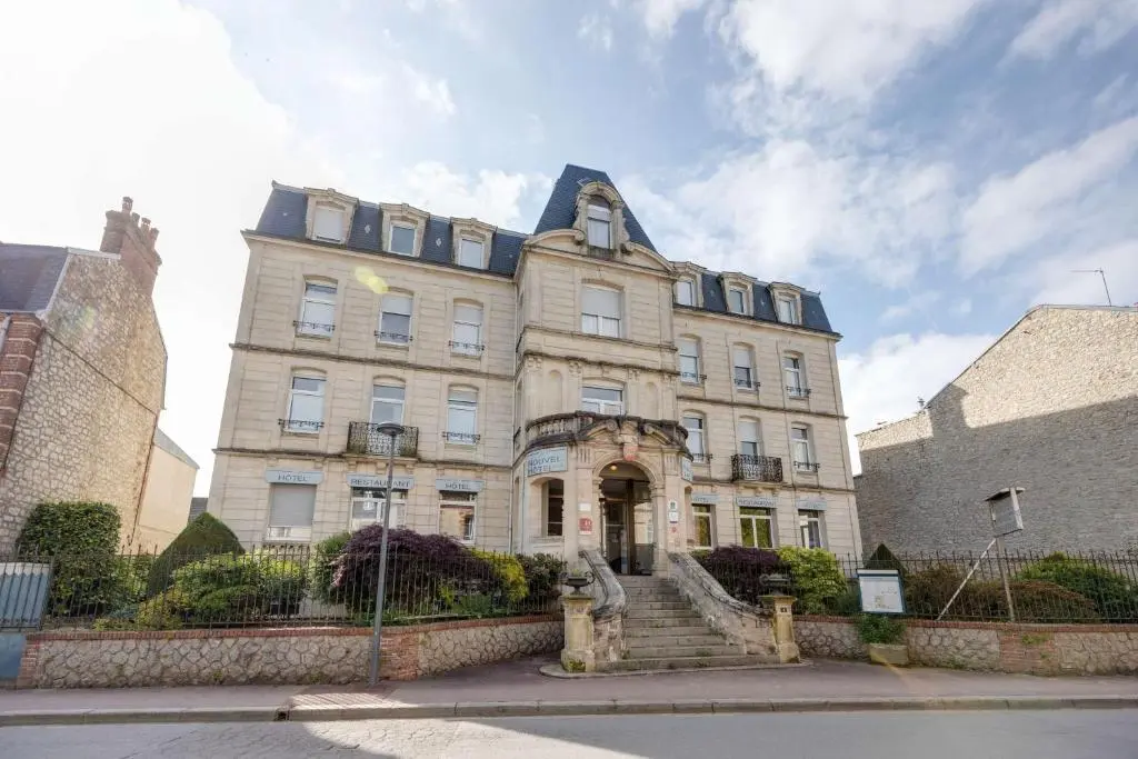 Nouvel Hotel