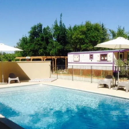 DES ROULOTTES EN PROVENCE
