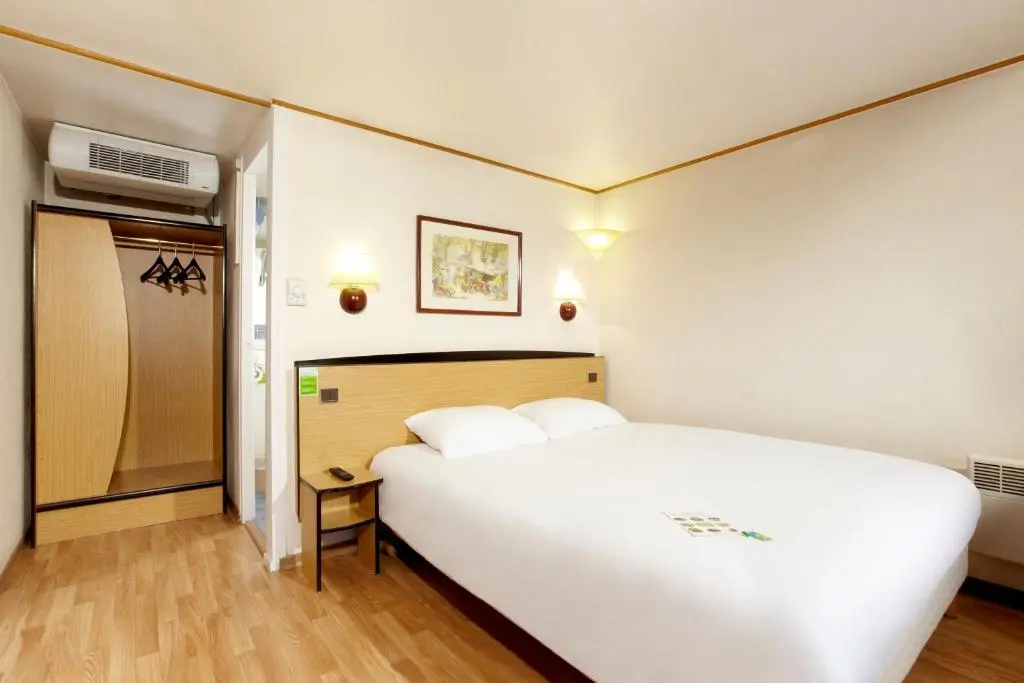Hotel Restaurant Campanile Rouen Barentin
