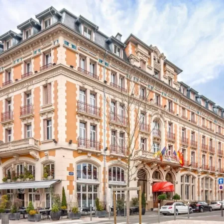 Grand Hotel Du Tonneau D&rsquo;Or