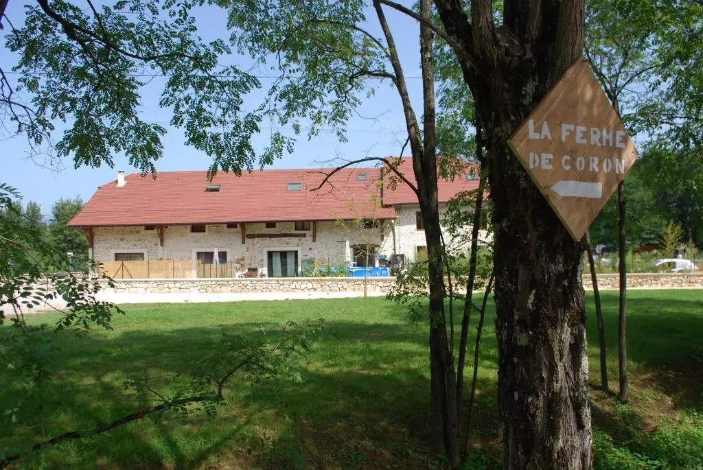 Domaine de Coron : La Ferme de Coron et La Tour de coron