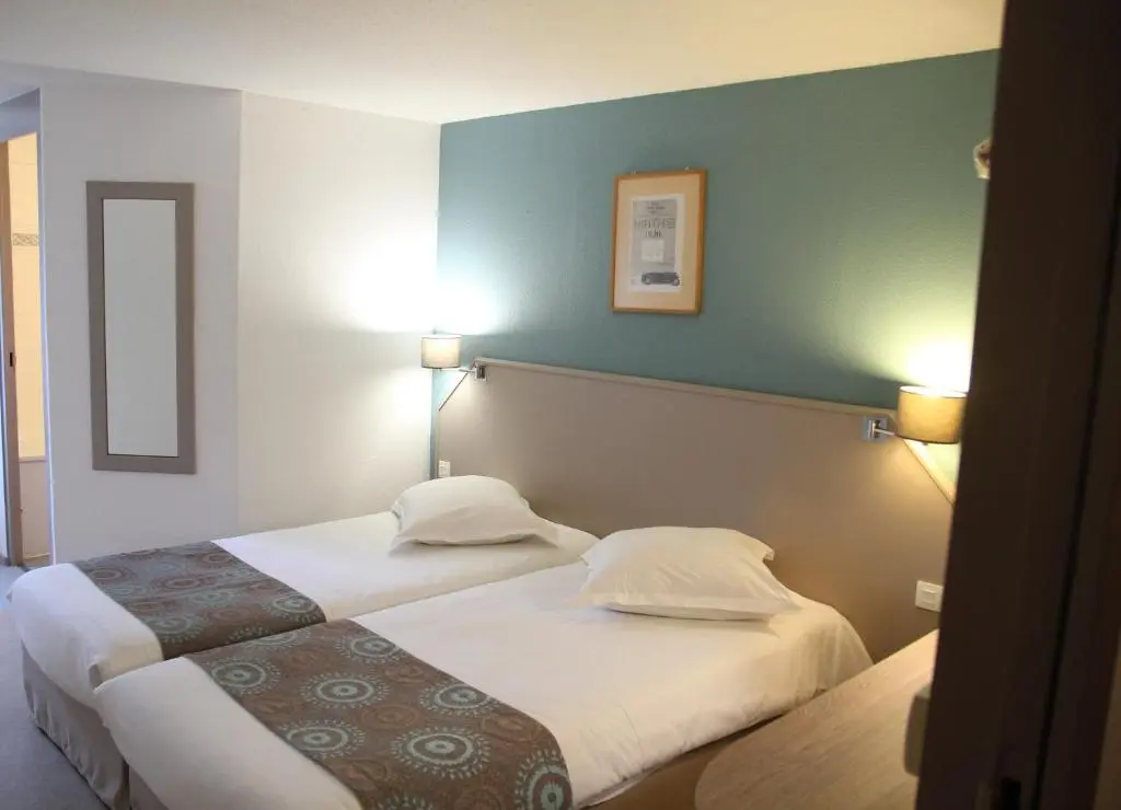 Doubs Hotel Besancon Ecole Valentin
