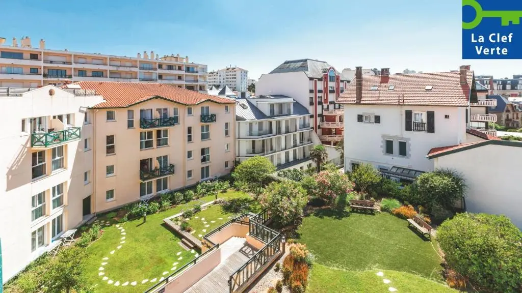 pierre et vacances biarritz