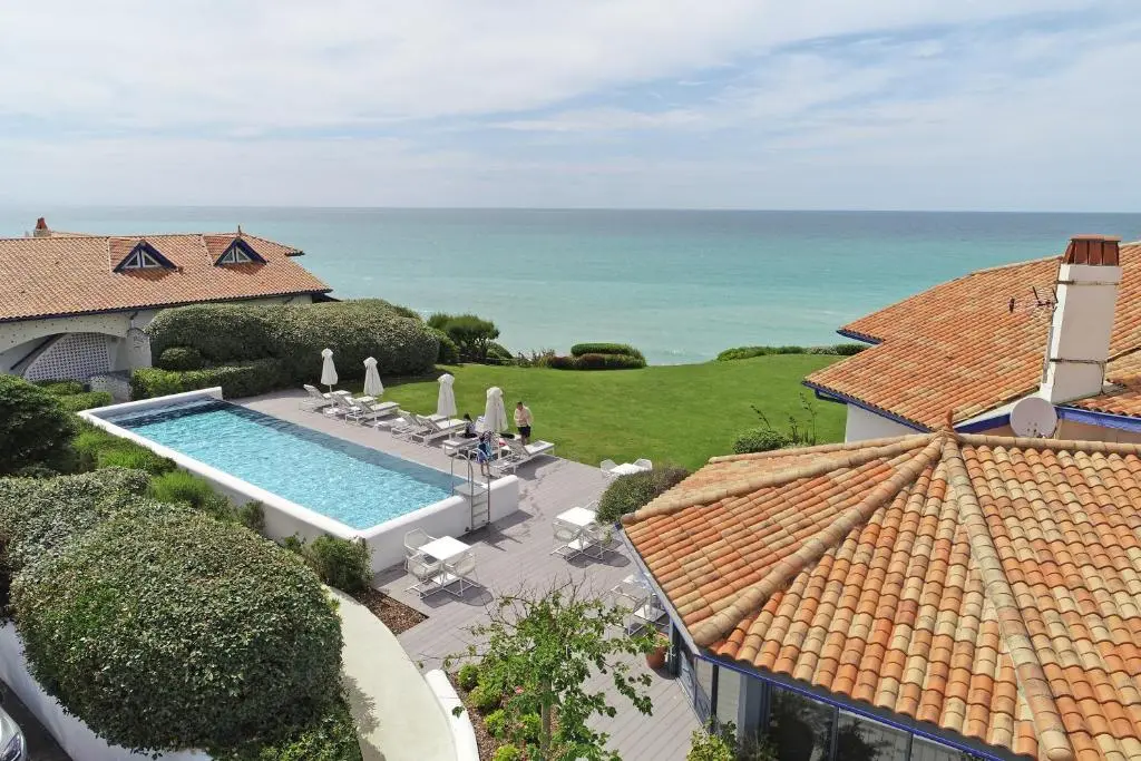 LA VILLA L’ARCHE