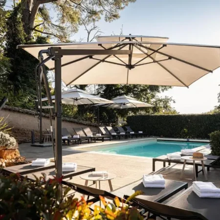 Contact Hotels Le Savigny & Spa