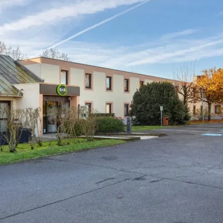 B&B HOTEL Blois Nord Vallee Maillard