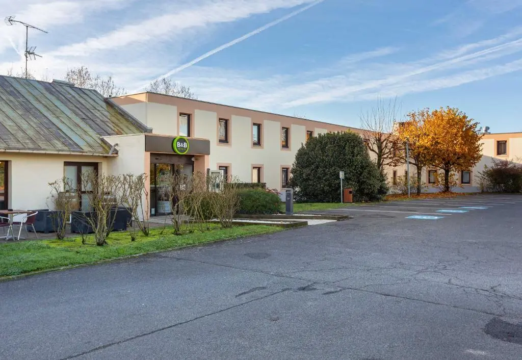 B&B HOTEL Blois Nord Vallee Maillard