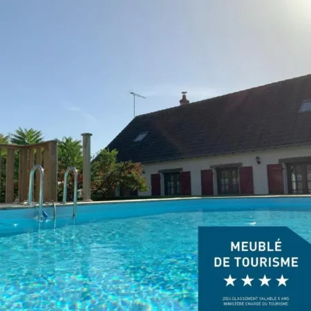 Maison familiale Blois piscine et SPA