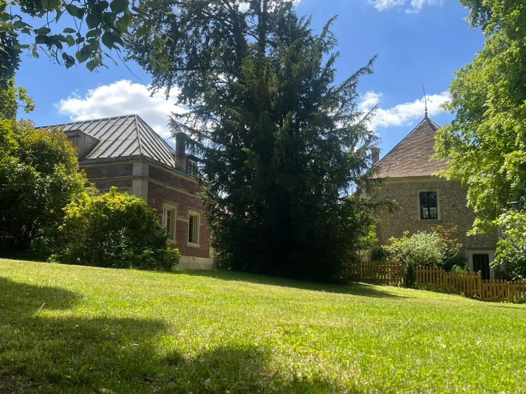 Les ecuries du chateau