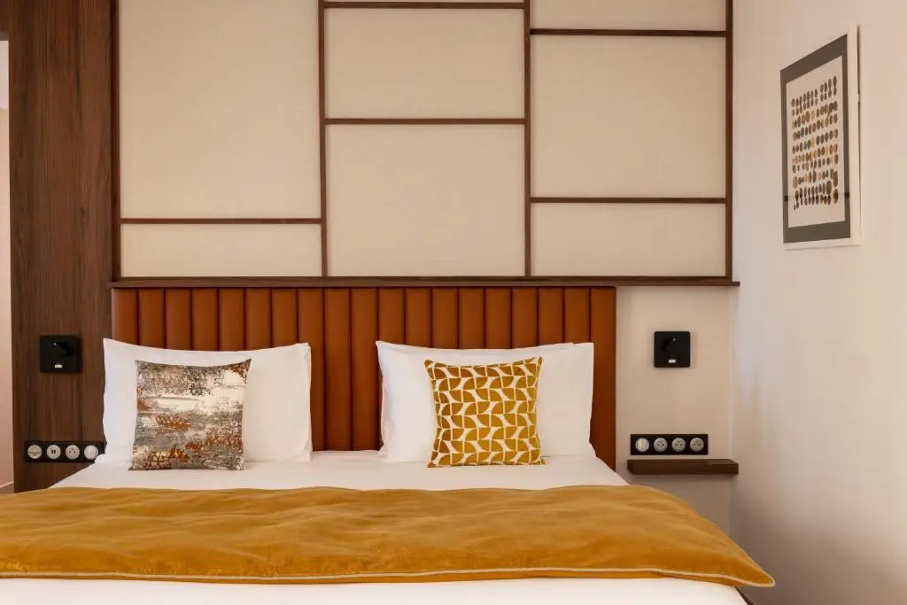 Hotel 56