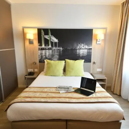Appart-Hotel Mer & Golf City Bordeaux – Bassins a Flot