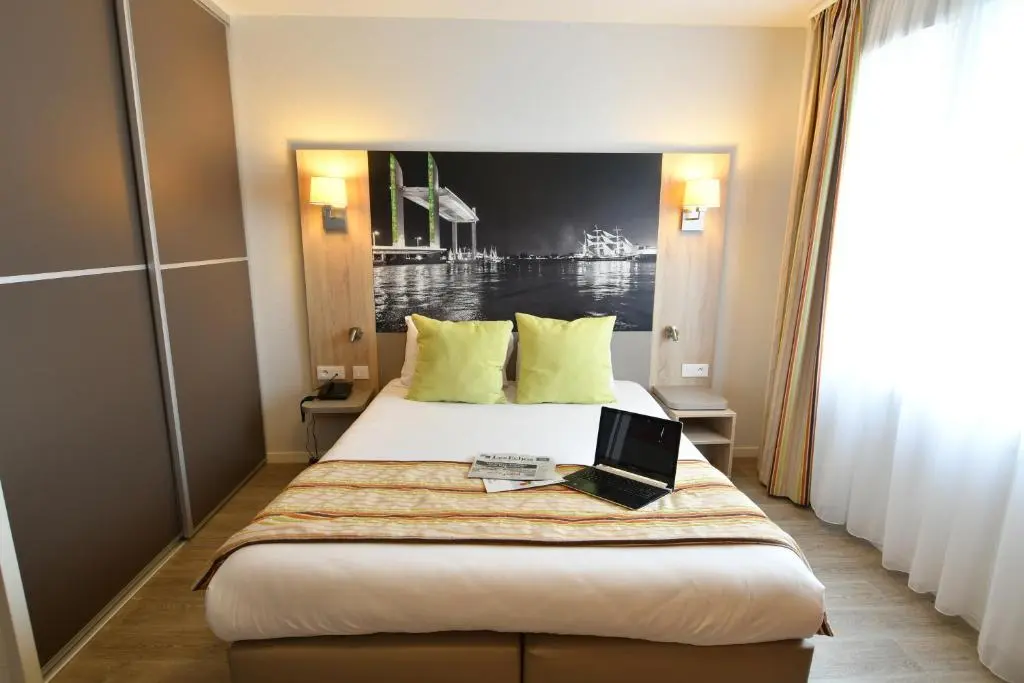 Appart-Hotel Mer & Golf City Bordeaux – Bassins a Flot