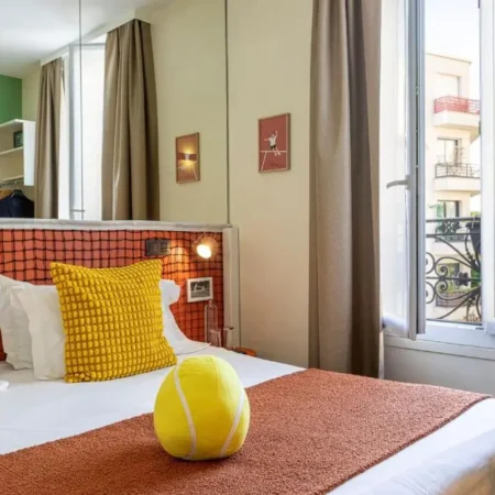 Hotel Olympic Paris Boulogne by Patrick Hayat