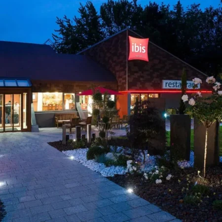 ibis Bourg-en-Bresse