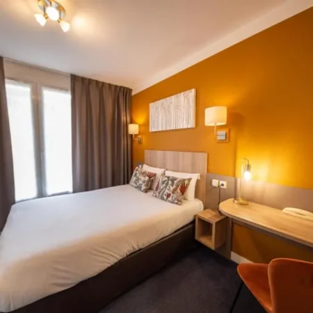 Hotel de Caen