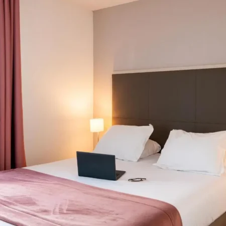 Appart Hotel – Sejours et Affaires / Residence etudiante – Les estudines Caen Le Clos Beaumois