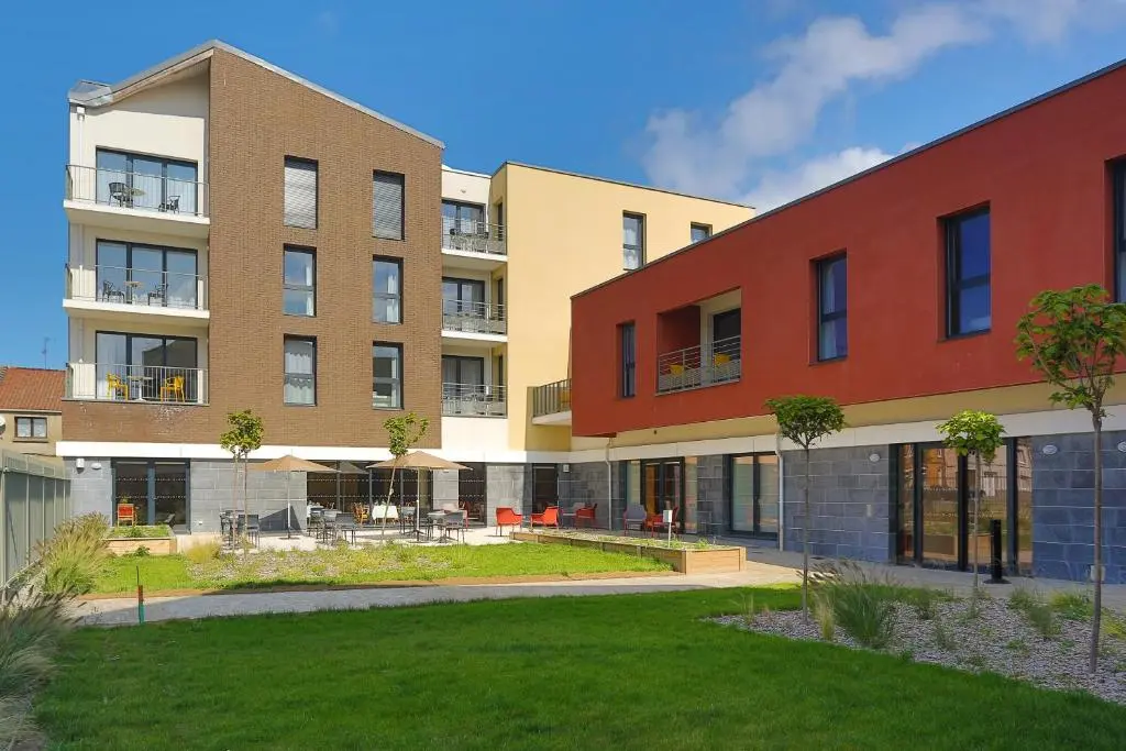 Residence Services Seniors DOMITYS – Le fil de Soie