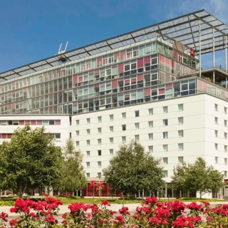 ibis Lyon Caluire Cite Internationale