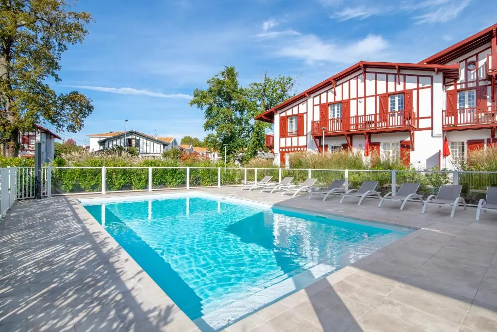 Residence Ker Enia Meubles de Tourisme