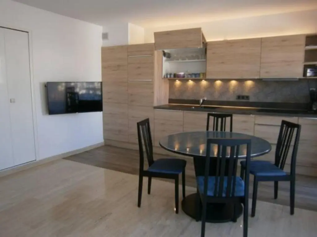 Location Villa Vacances Cannes. Location appartement Congres