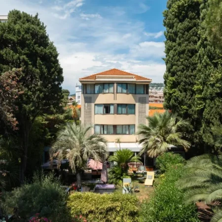 Hotel Cezanne et Spa