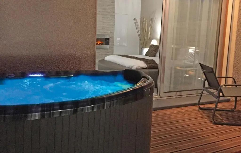 LOFT SPA – Cote chateau.