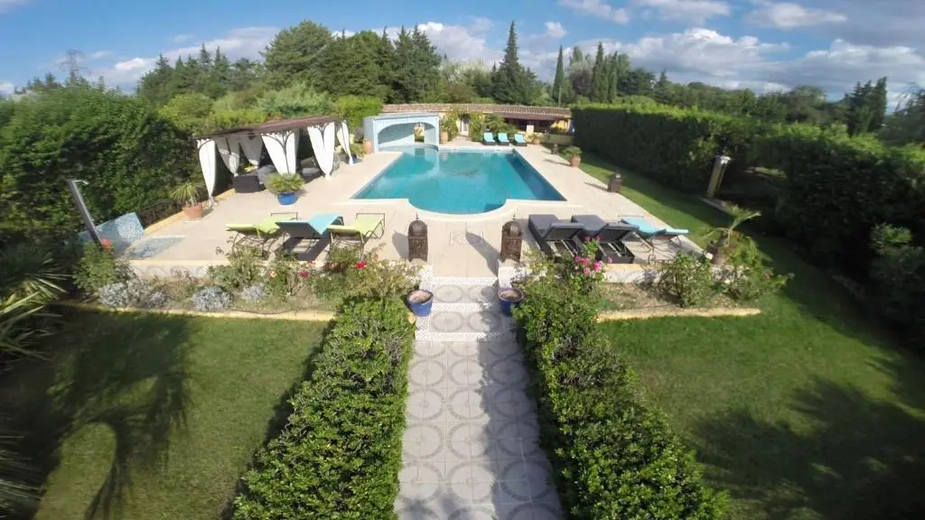 DOMAINE LA CHAMADE