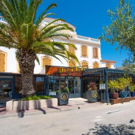 Villa Arena Hotel
