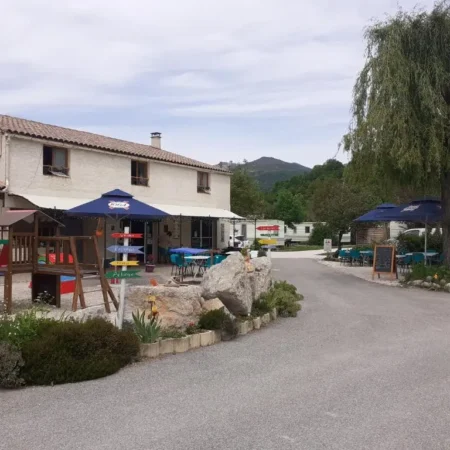 Camping Les Lavandes